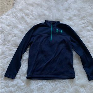 under armor athletic pullover